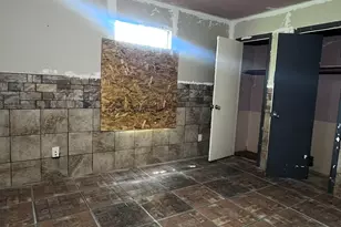 8416 Mesa Dr, Houston, TX 77028 - Photo 6
