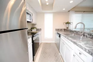 781 Country Pl Dr, Houston, TX 77079 - Photo 4
