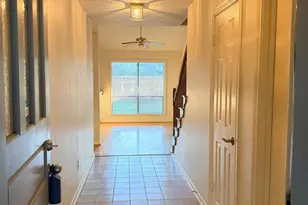 16214 Dunmoor Dr, Houston, TX 77059 - Photo 4