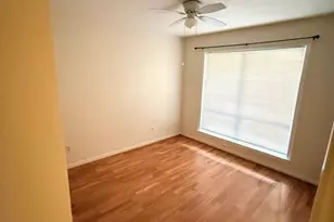 16214 Dunmoor Dr, Houston, TX 77059 - Photo 22