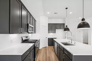 14118 Baikal Mnr Dr, Santa Fe, TX 77510 - Photo 32