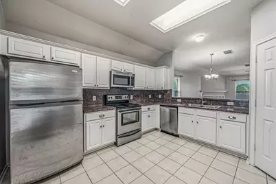 7107 Piney Meadow Court, Houston, TX 77041 - Photo 6
