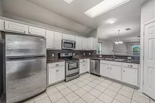 7107 Piney Meadow Ct, Houston, TX 77041 - Photo 6