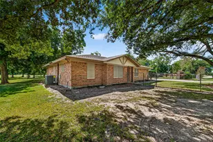 12021 7th 1/2 St, Santa Fe, TX 77510 - Photo 4