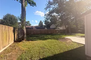 3214 Big Spruce Dr, Houston, TX 77339 - Photo 34