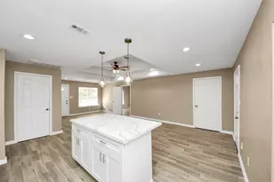 5959 Belmark St, Houston, TX 77033 - Photo 14