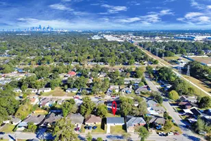 5959 Belmark St, Houston, TX 77033 - Photo 36