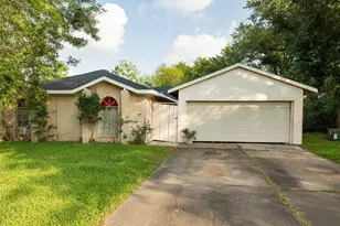 2427 Fairgreen Dr, Missouri City, TX 77489 - Photo 1