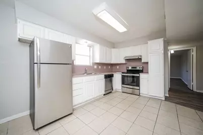 10919 Skybird Drive, Houston, TX 77064 - Photo 8