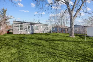 4418 Groton Dr, Houston, TX 77047 - Photo 10