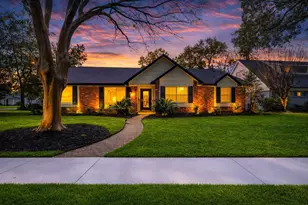 5923 Rutherglenn Dr, Houston, TX 77096 - Photo 1