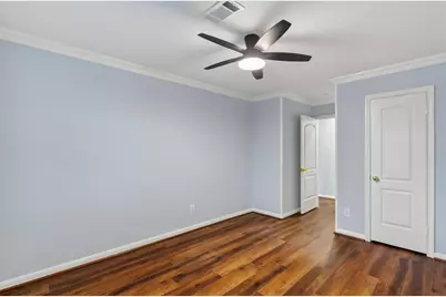 5923 Rutherglenn Drive, Houston, TX 77096 - Photo 32