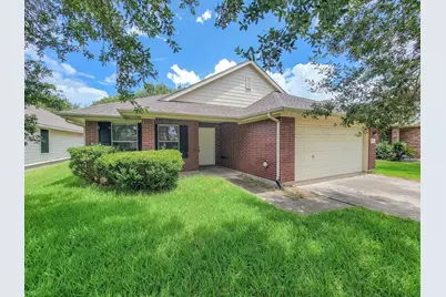 3010 Stonecross Lane, Dickinson, TX 77539 - Photo 2