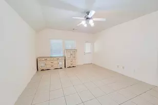 3010 Stonecross Ln, Dickinson, TX 77539 - Photo 20