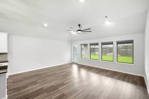19218 Jenny Creek Ct, Tomball, TX 77377 - Photo 12