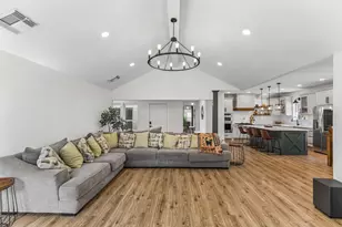7803 Blackjack Ct, Houston, TX 77088 - Photo 10