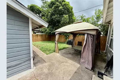 6707 Avenue C, Houston, TX 77011 - Photo 14