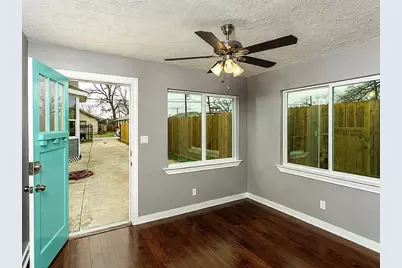 6707 Avenue C, Houston, TX 77011 - Photo 16
