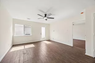 6106 Settlers Lake Cir E, Katy, TX 77449 - Photo 8