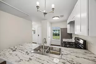 6106 Settlers Lake Cir E, Katy, TX 77449 - Photo 6
