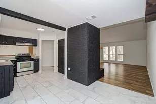 19 Tremont Woods Ct, The Woodlands, TX 77381 - Photo 14