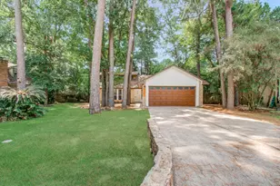 19 Tremont Woods Ct, The Woodlands, TX 77381 - Photo 2