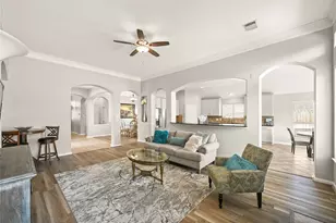 1330 Leigh Gdns Dr, Sugar Land, TX 77479 - Photo 8