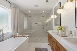 3613 Sunnybrook Ln, Bryan, TX 77802 - Photo 24
