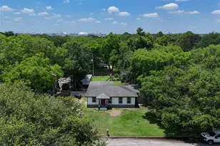 404 Oaklawn St, League City, TX 77573 - Photo 24