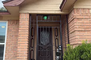 11611 Stone Bridge Dr, Houston, TX 77064 - Photo 4