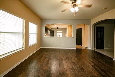 2911 Quail Hawk Drive, Houston, TX 77014 - Photo 2