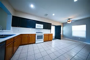 2911 Quail Hawk Dr, Houston, TX 77014 - Photo 6