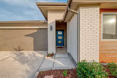 14530 Rain Tree Drive, Baytown, TX 77523 - Photo 4