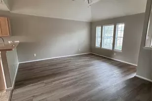 19419 Woolongong Dr, Katy, TX 77449 - Photo 2