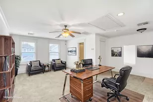 632 W 17th St, Houston, TX 77008 - Photo 12
