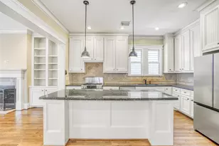 632 W 17th St, Houston, TX 77008 - Photo 8
