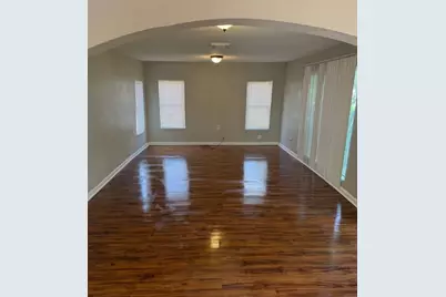 7805 Woodlyn Road, Houston, TX 77028 - Photo 2