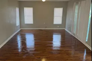 7805 Woodlyn Rd, Houston, TX 77028 - Photo 2