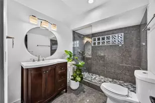711 Walton St, Houston, TX 77009 - Photo 16