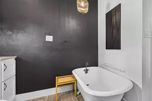 711 Walton St, Houston, TX 77009 - Photo 10