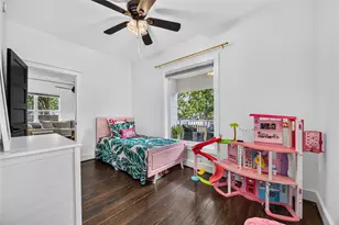 711 Walton St, Houston, TX 77009 - Photo 10