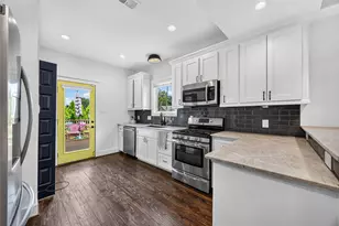 711 Walton St, Houston, TX 77009 - Photo 28