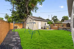 711 Walton St, Houston, TX 77009 - Photo 18
