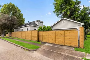 711 Walton St, Houston, TX 77009 - Photo 24