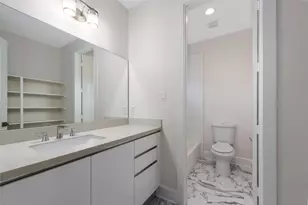 9406 Glenfield Ct, Houston, TX 77096 - Photo 14