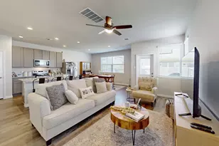 4710 Las Casitas Wy, Bryan, TX 77807 - Photo 2