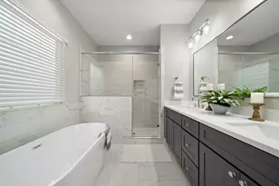 8322 Curry Rd, Houston, TX 77093 - Photo 8
