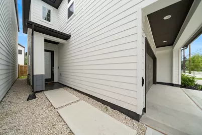 8322 Curry Road, Houston, TX 77093 - Photo 2