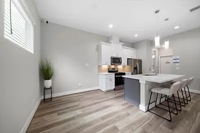 8322 Curry Road, Houston, TX 77093 - Photo 24