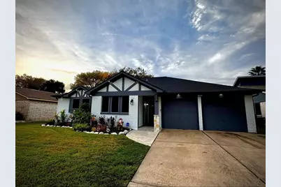 422 Breeze Park Drive, Houston, TX 77015 - Photo 2